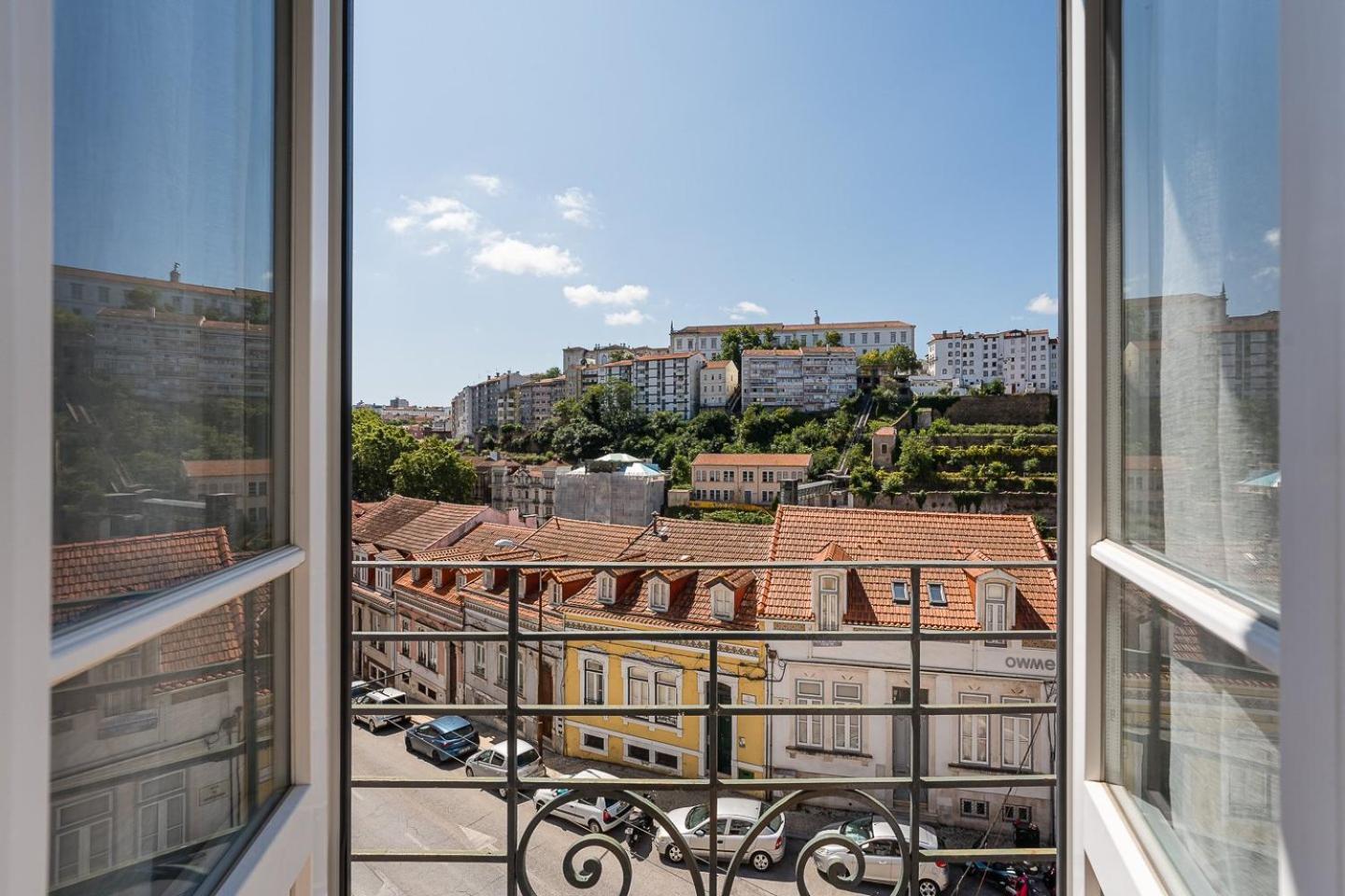 Guestready - Zaza Guest House Coimbra Eksteriør bilde